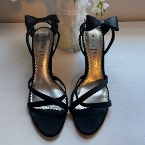 Black bow heel detail heels
